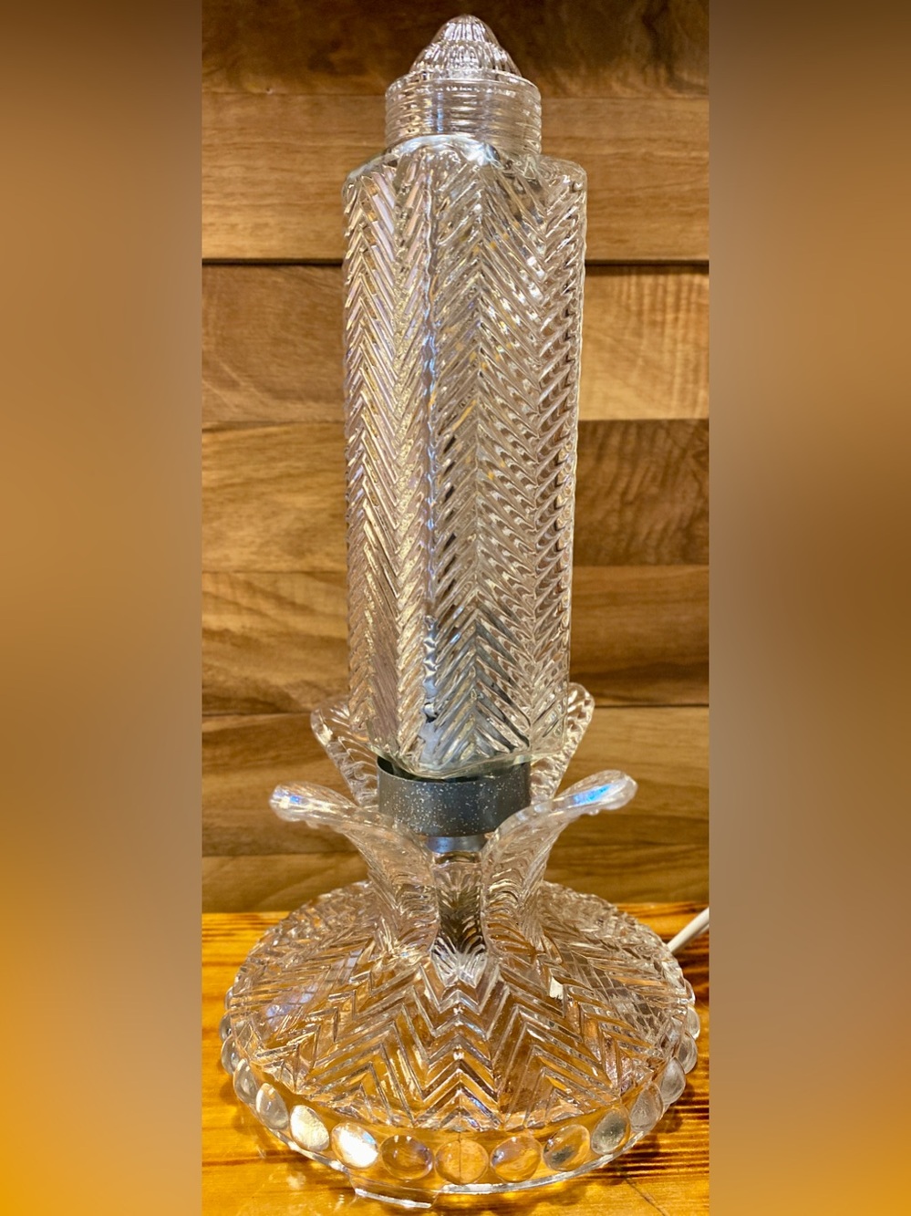 VINTAGE BOUDOIR LAMP